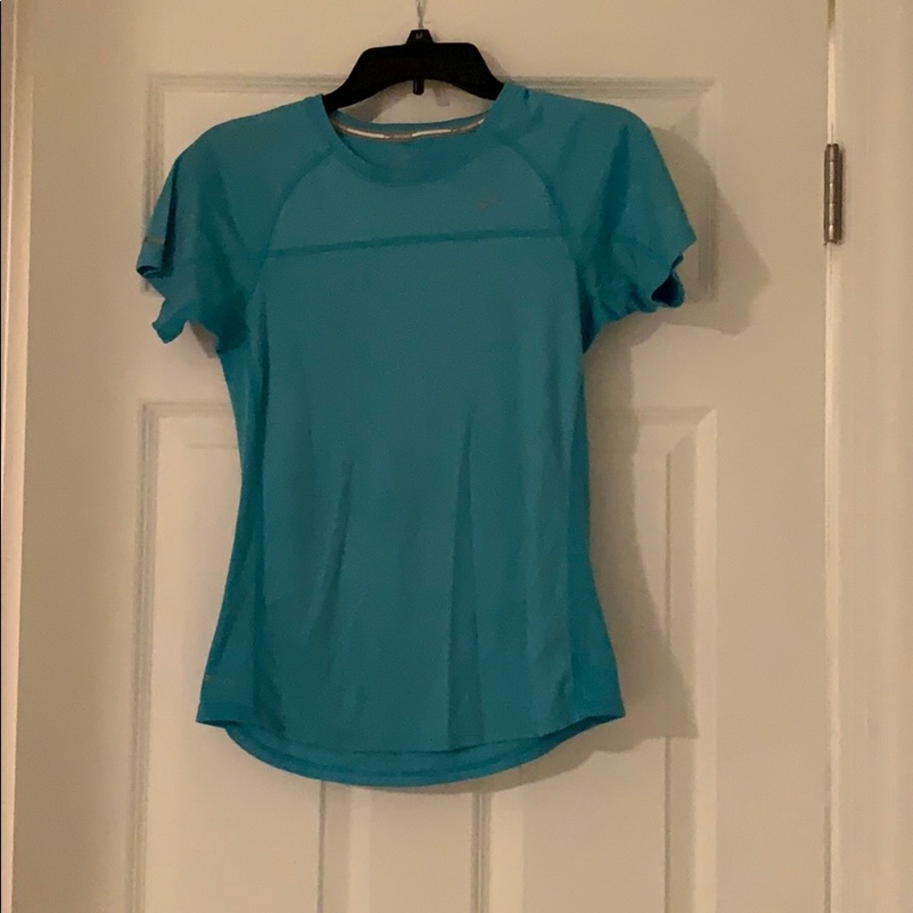 Nike t shirt